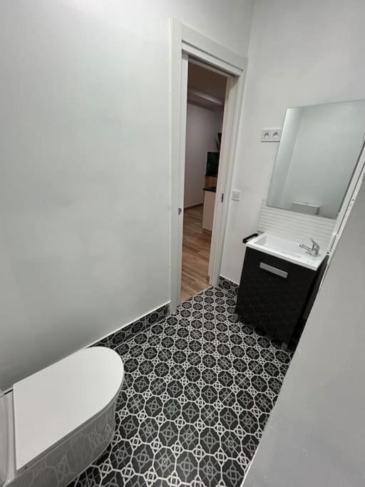 Apartamento Recien Reformado Con 5 Habitaciones Y 3 Banos Madrid Ngoại thất bức ảnh