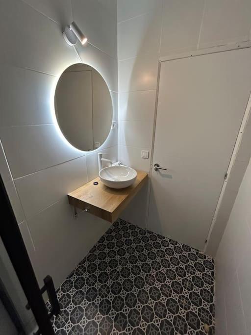 Apartamento Recien Reformado Con 5 Habitaciones Y 3 Banos Madrid Ngoại thất bức ảnh